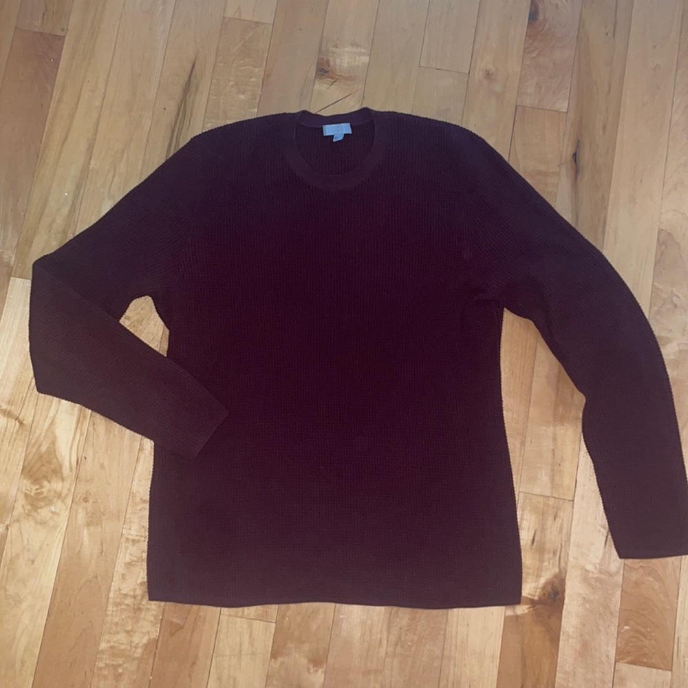 COS men’s burgundy sweater